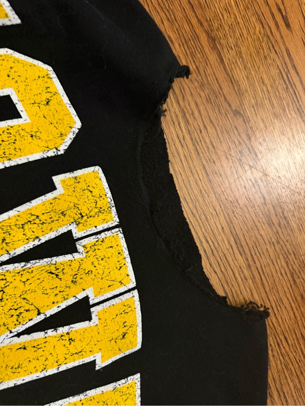 Iowa Men's Black Crewneck Sweatshirt with Yellow Hawkeye Graphic - Picture 3 of 3